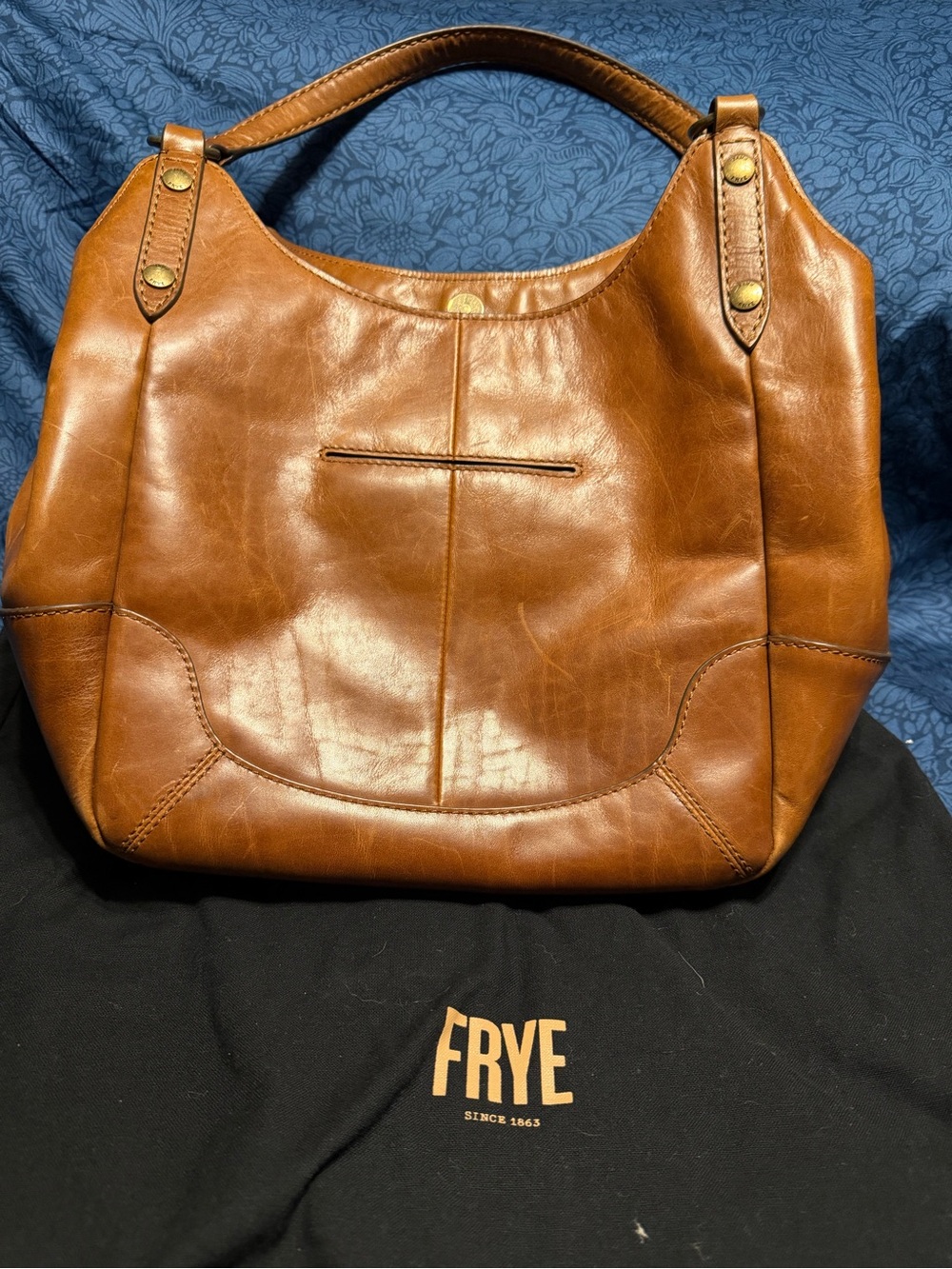 Frye Warm Chestnut Leather Shoulder Bag with Brass Accents